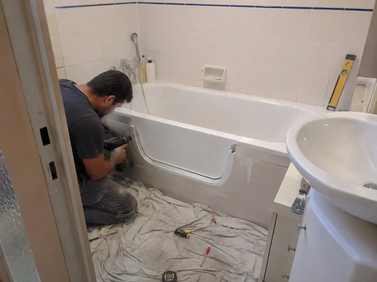 Image installateur douche senior 8 trelis
